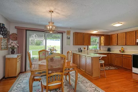 49 Summer Hill Rd, Maynard, MA 01754 photo 7
