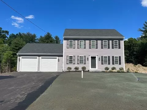 308 Old Center St, Middleboro, MA 02346
