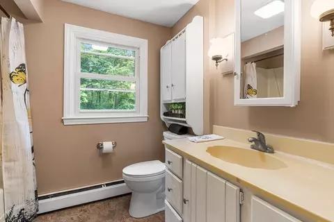 29 Brandes St, Webster, MA 01570 photo 15