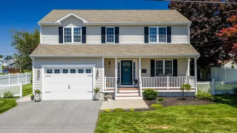 37 Luke St, New Bedford, MA 02740