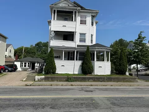 509 Grafton St, Worcester, MA 01604