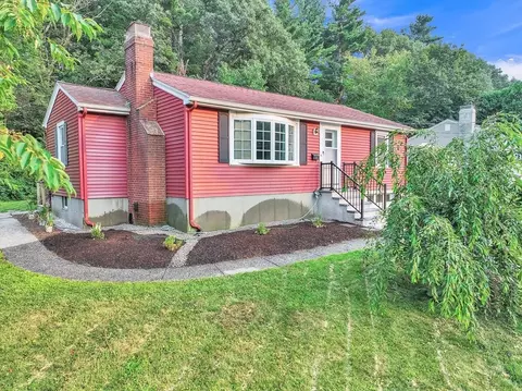 105 Wyoming Dr, Holden, MA 01520