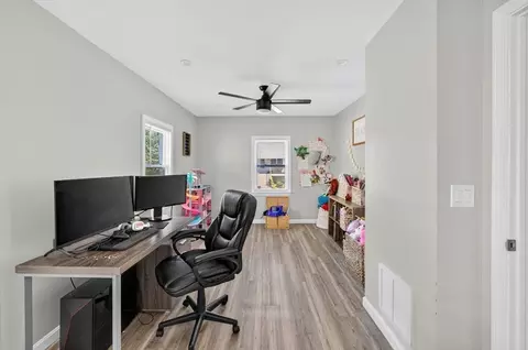 Entry Way - 289 Dickinson St, Fall River, MA 02721 photo 1 of 4