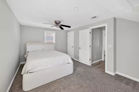 Bedroom - 289 Dickinson St, Fall River, MA 02721 photo 3 of 3