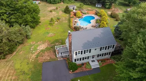 154 Nashua Rd, Pepperell, MA 01463