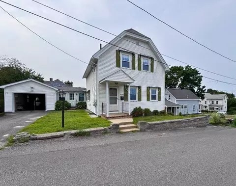 13 Simon Ct, Clinton, MA 01510 photo 3