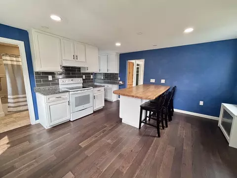 13 Simon Ct, Clinton, MA 01510 photo 7
