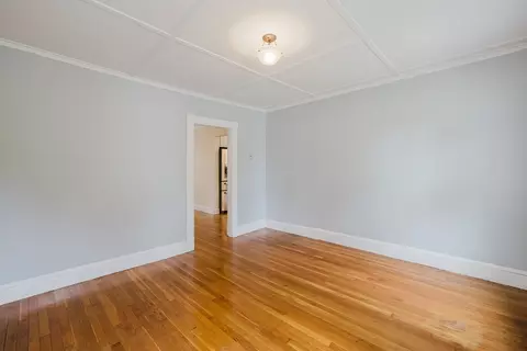 125 Park St, Easthampton, MA 01027 photo 10