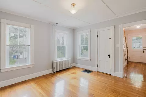 125 Park St, Easthampton, MA 01027 photo 9