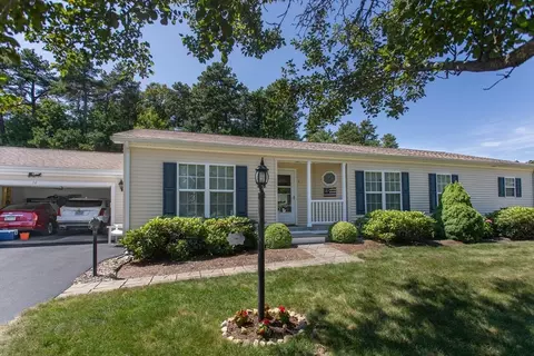 16 Matty Ln, Plymouth, MA 02360