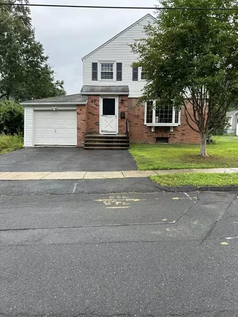 45 Elm Cir, West Springfield, MA 01089