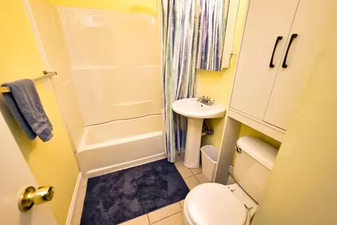215 Glasgow St #2, Fall River, MA 02721 photo 12