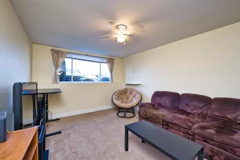 215 Glasgow St #2, Fall River, MA 02721 photo 4