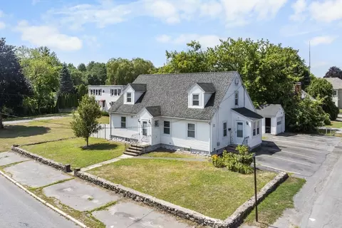 34 Merrimack St, Methuen, MA 01844