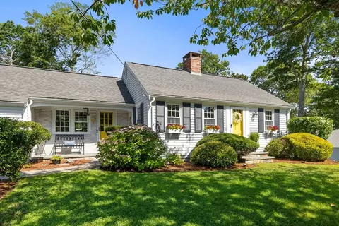 26 Captain Chase, Yarmouth, MA 02664