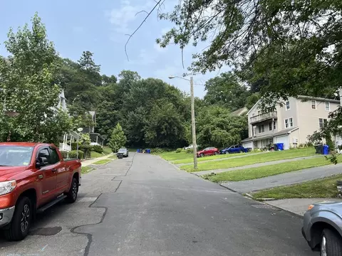 72-74 Palmer Ave, Springfield, MA 01108 photo 5