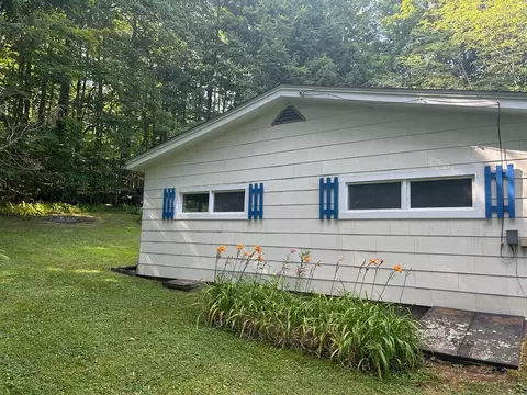 Exterior - 60 Avery Brook Rd, Heath, MA 01346 photo 4 of 9