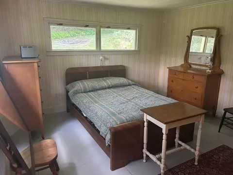 Bedroom - 60 Avery Brook Rd, Heath, MA 01346 photo 2 of 5