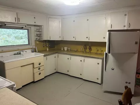 Kitchen - 60 Avery Brook Rd, Heath, MA 01346 photo 1 of 3
