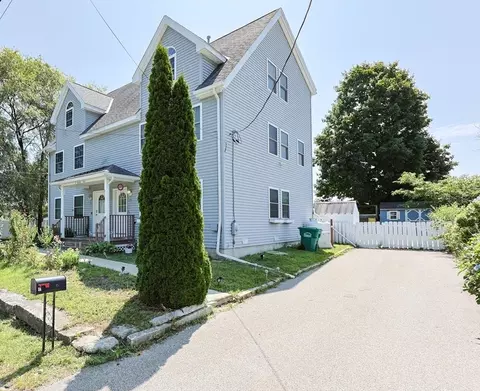 8 Whitins Rd # A, Sutton, MA 01590