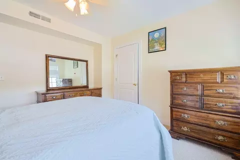 8 Whitins Rd # A, Sutton, MA 01590 photo 12