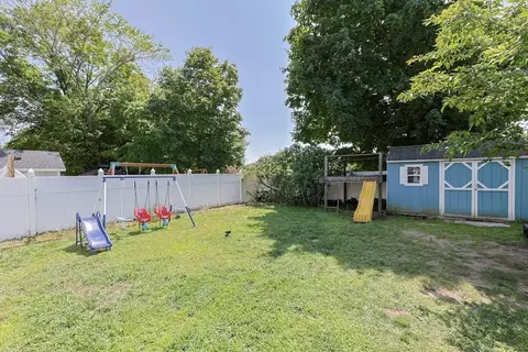 8 Whitins Rd # A, Sutton, MA 01590 photo 24