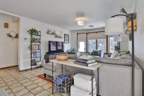 Living - 20 Jackson Ave, Everett, MA 02149 photo 2 of 5