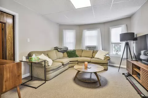 Living - 20 Jackson Ave, Everett, MA 02149 photo 5 of 5