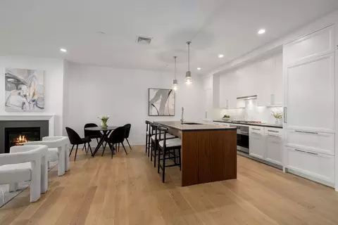 100 Linden St #102, Wellesley, MA 02482