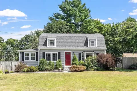 4 Fairview Rd, Westborough, MA 01581