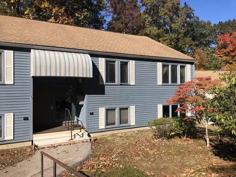 28 Maria Ave #D, Southbridge, MA 01550