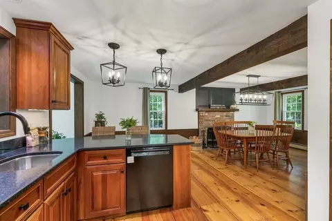 30 Lexington Dr, Hampstead, NH 03841 photo 8
