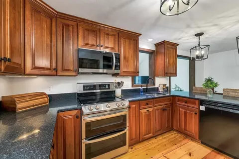 30 Lexington Dr, Hampstead, NH 03841 photo 7