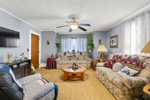 Living - 709 Maple St, Fall River, MA 02720 photo 2 of 3