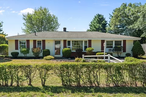45 Vale St, Brockton, MA 02302