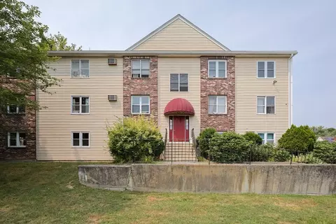 10 Nuttall Ln #1, Worcester, MA 01604