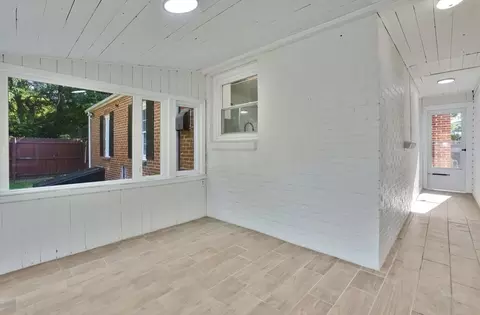 Entry Way - 3 Benham St, Springfield, MA 01109 photo 4 of 4