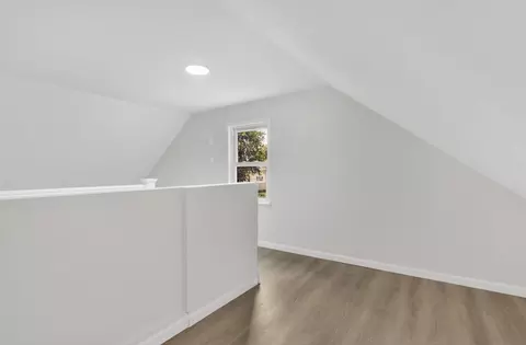 Entry Way - 3 Benham St, Springfield, MA 01109 photo 3 of 4