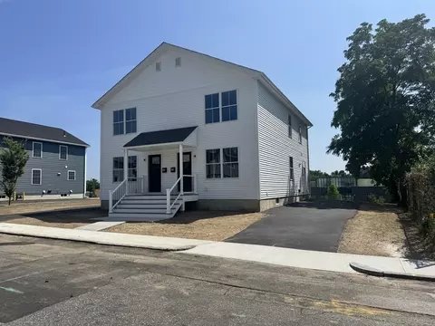 91-93 Melrose St, Springfield, MA 01109 photo 2