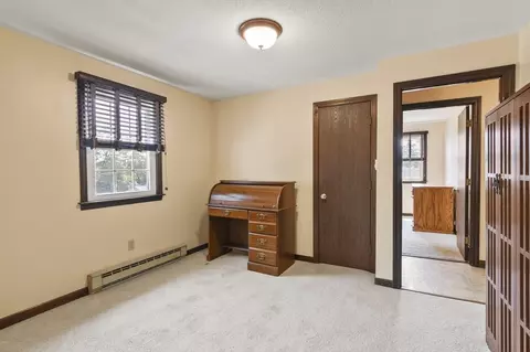 Bedroom - 4 Chestnut Dr, Webster, MA 01570 photo 3 of 6