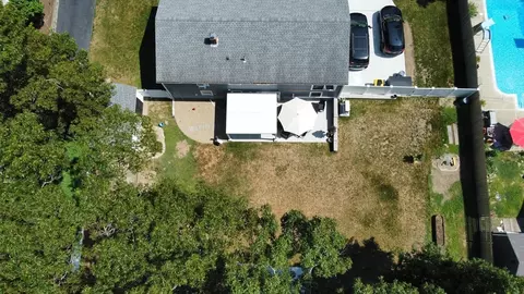 79 Reservoir St, Fall River, MA 02723 photo 23