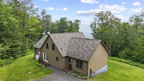 230 Curran Rd, Cheshire, MA 01225