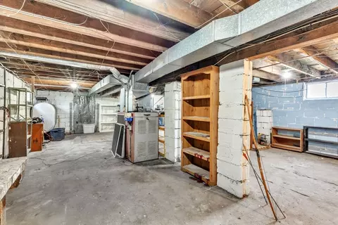 96 Lyons St, Springfield, MA 01151 photo 27