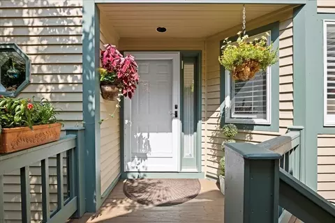 45 Lebeaux Dr #45, Shrewsbury, MA 01545