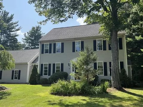 48 Ridge Rd, Raynham, MA 02767 photo 3