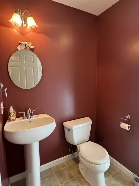48 Ridge Rd, Raynham, MA 02767 photo 7