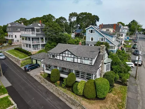 106 Rockland St, Swampscott, MA 01907