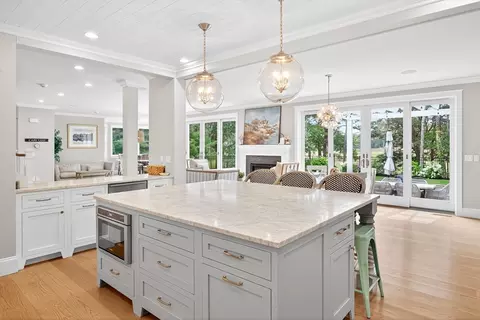 27 Prestwick Ln, Mashpee, MA 02649 photo 10