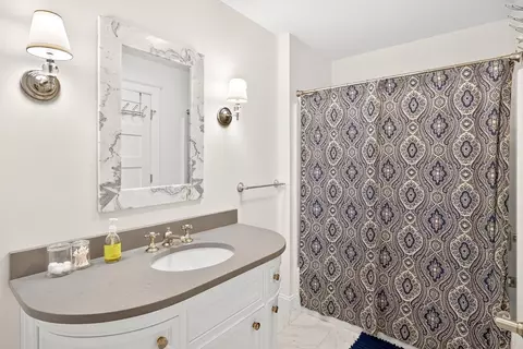 27 Prestwick Ln, Mashpee, MA 02649 photo 33