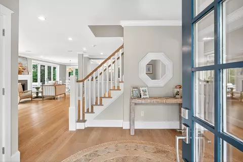 27 Prestwick Ln, Mashpee, MA 02649 photo 5